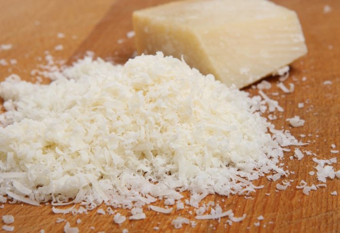 Parmesan cheese grated nutrition